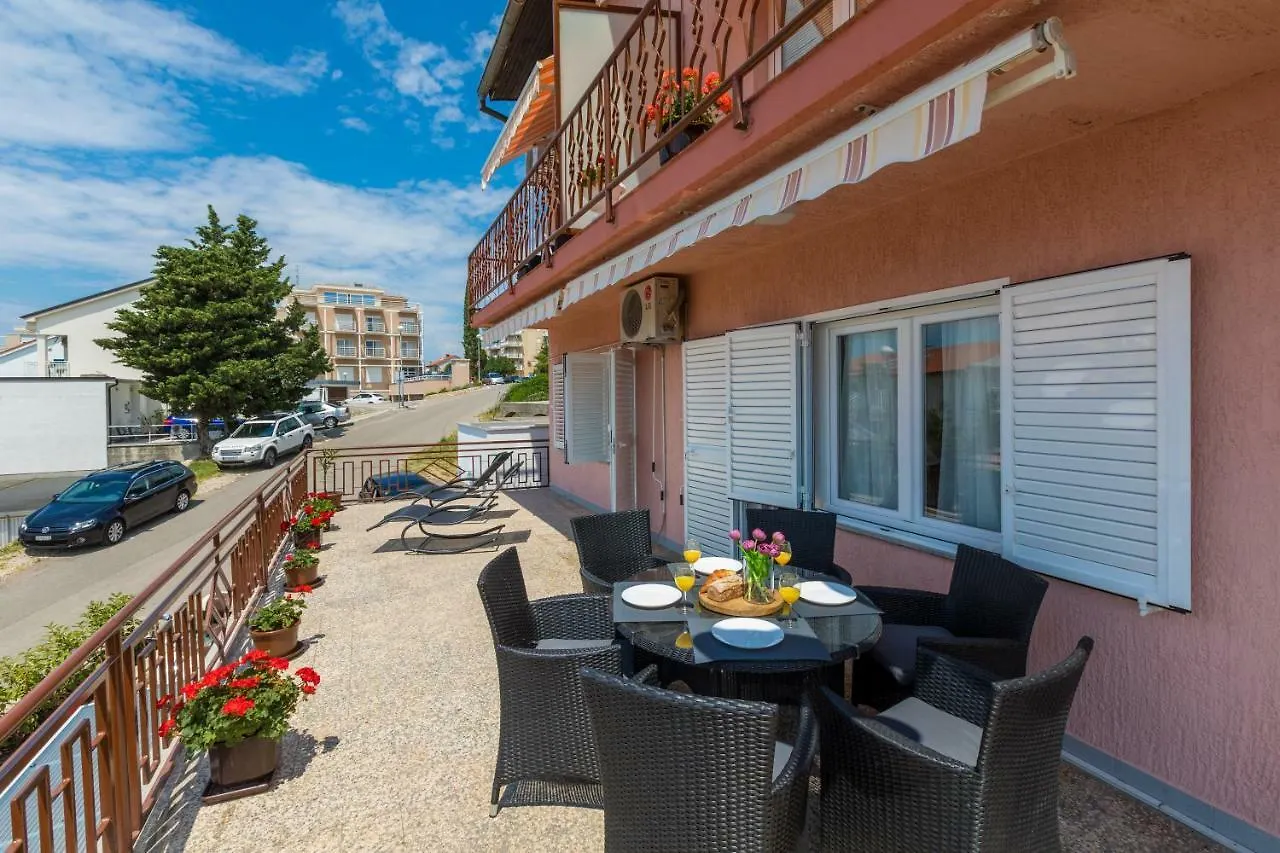 Apartment Ankica L4 Crikvenica 0*,  Croatia