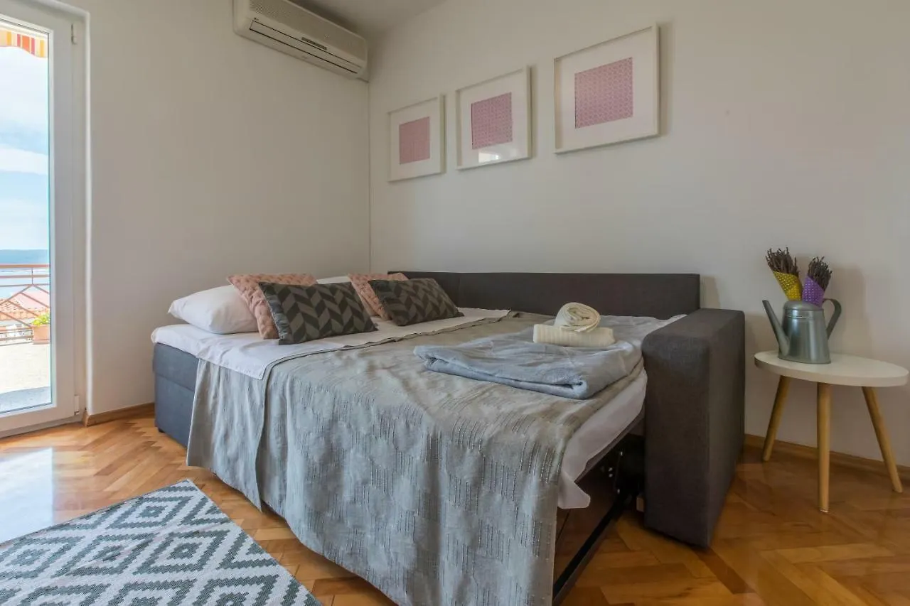 Apartment Ankica L4 Crikvenica 0*,  Croatia